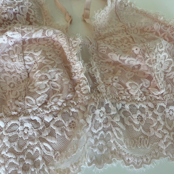 Aerie Intimates Unlined Lace Bras Bundle of 2 - Picture 2 of 13